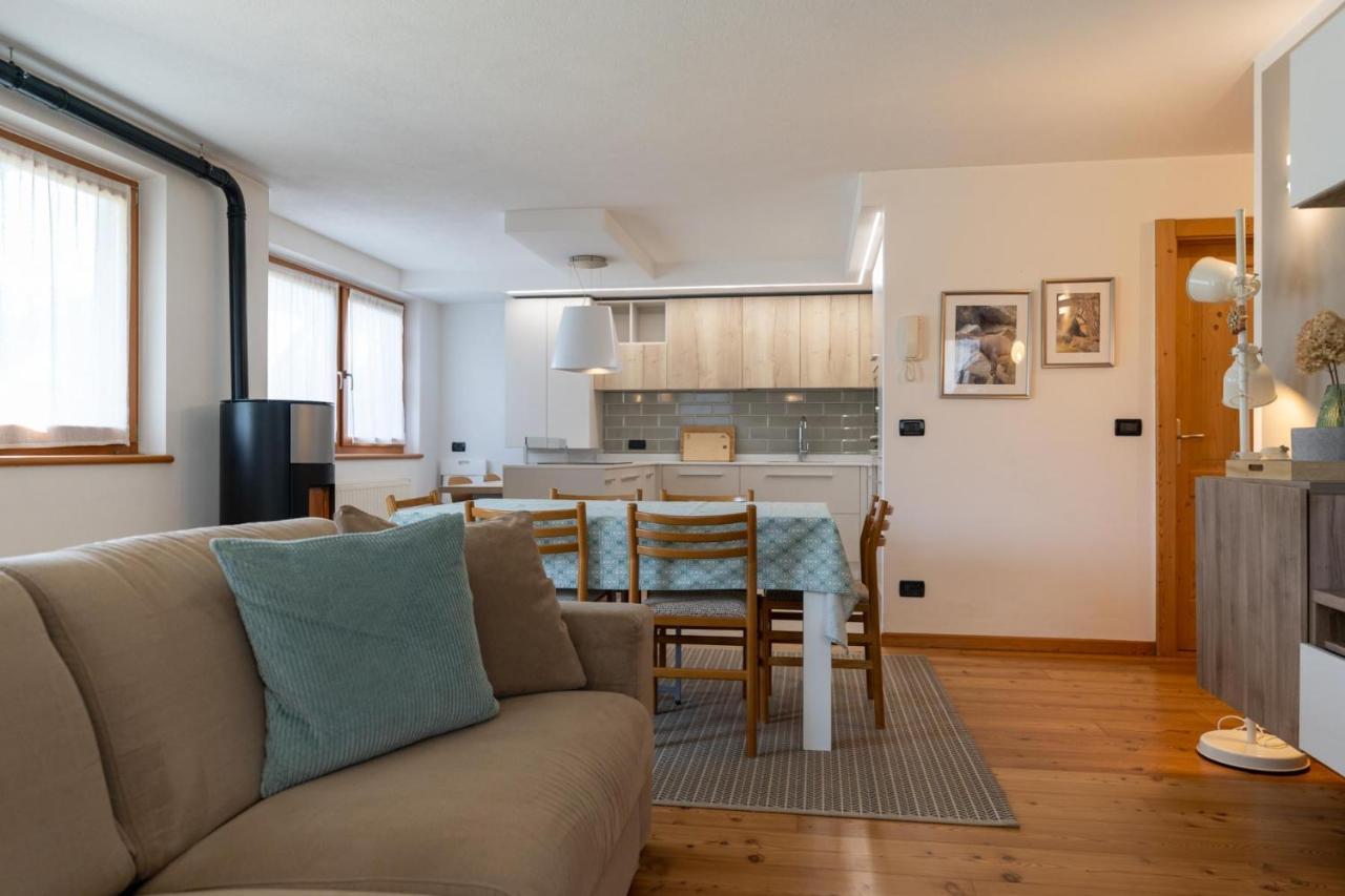 Casa Beba - Agenzia Dolomiti Affitti Apartment Кавалезе Екстериор снимка